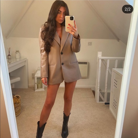 SOLD 🔥Zara faux leather oversized blazer - Picture 11 of 16
